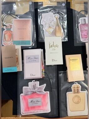 Pick one❣️ ALL Eau de Perfume Samples + Air Freshie, Tiffany&Co, Dior, Burberry!